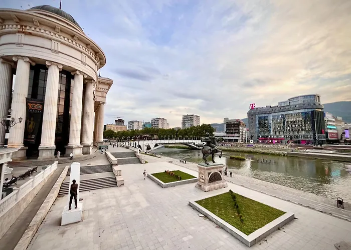 In - Prime Location Daire